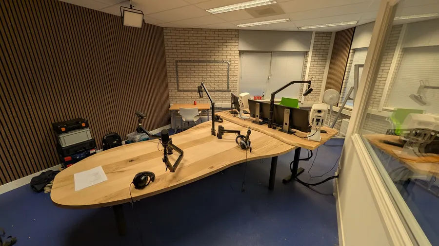 Complete radiostudio voor Pluryn — foto 2